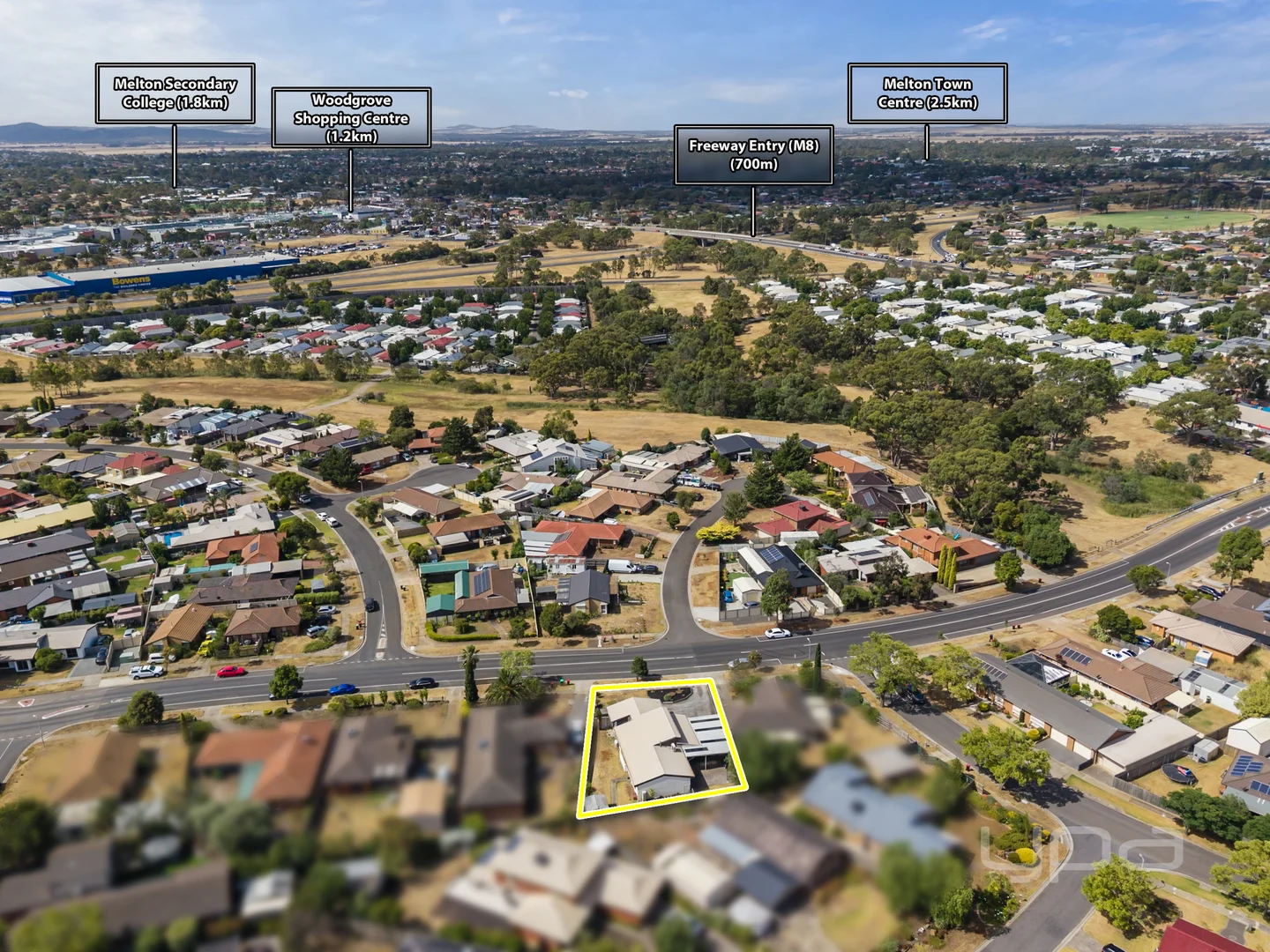 Additional image 21 of 33 Black Dog Drive, Brookfield VIC 3338