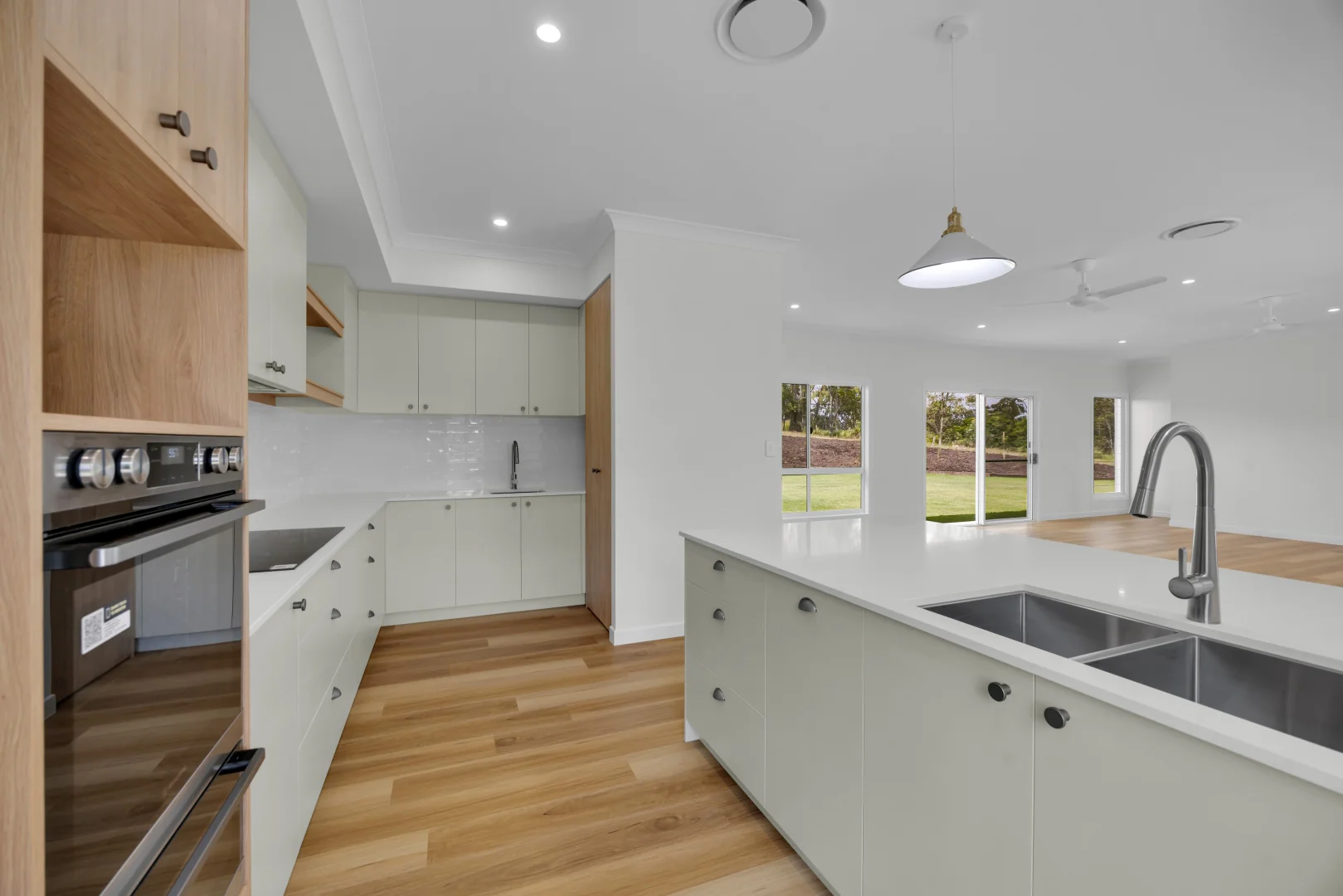 Additional image 6 of 241 Mcintosh Creek Road, Jones Hill QLD 4570