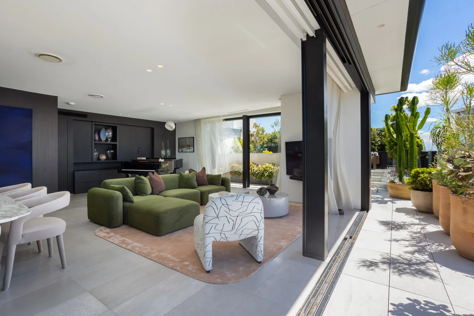 Additional image 6 of 81/6 Greenknowe Avenue, Elizabeth Bay NSW 2011