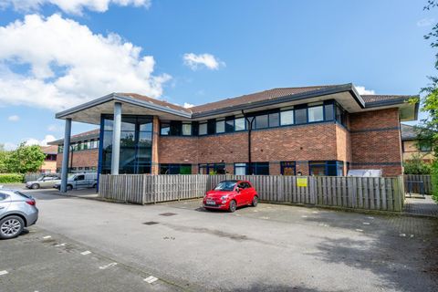Amy Johnson Way, York YO30