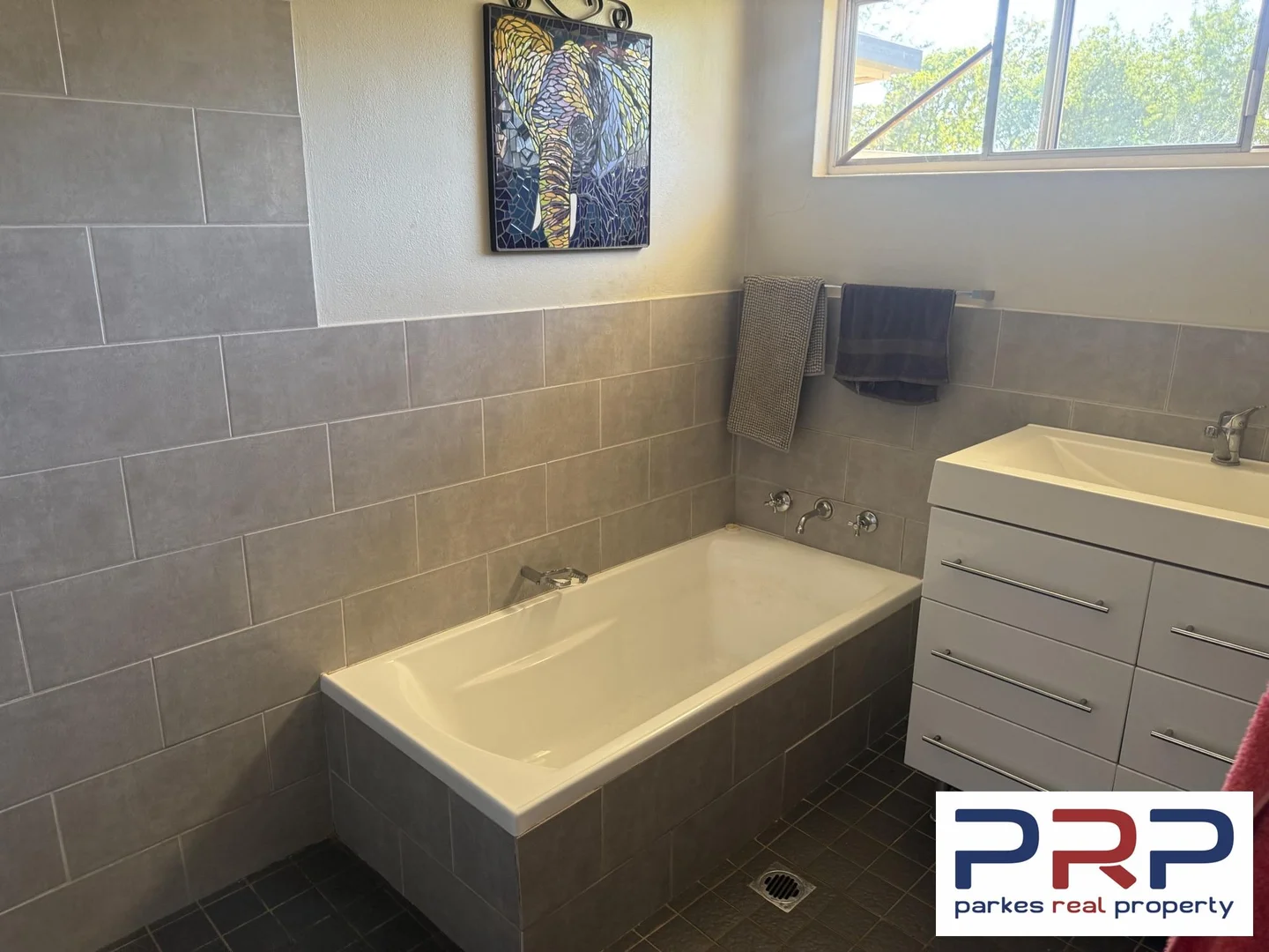 Additional image 8 of 100 Henderson Street, Parkes NSW 2870