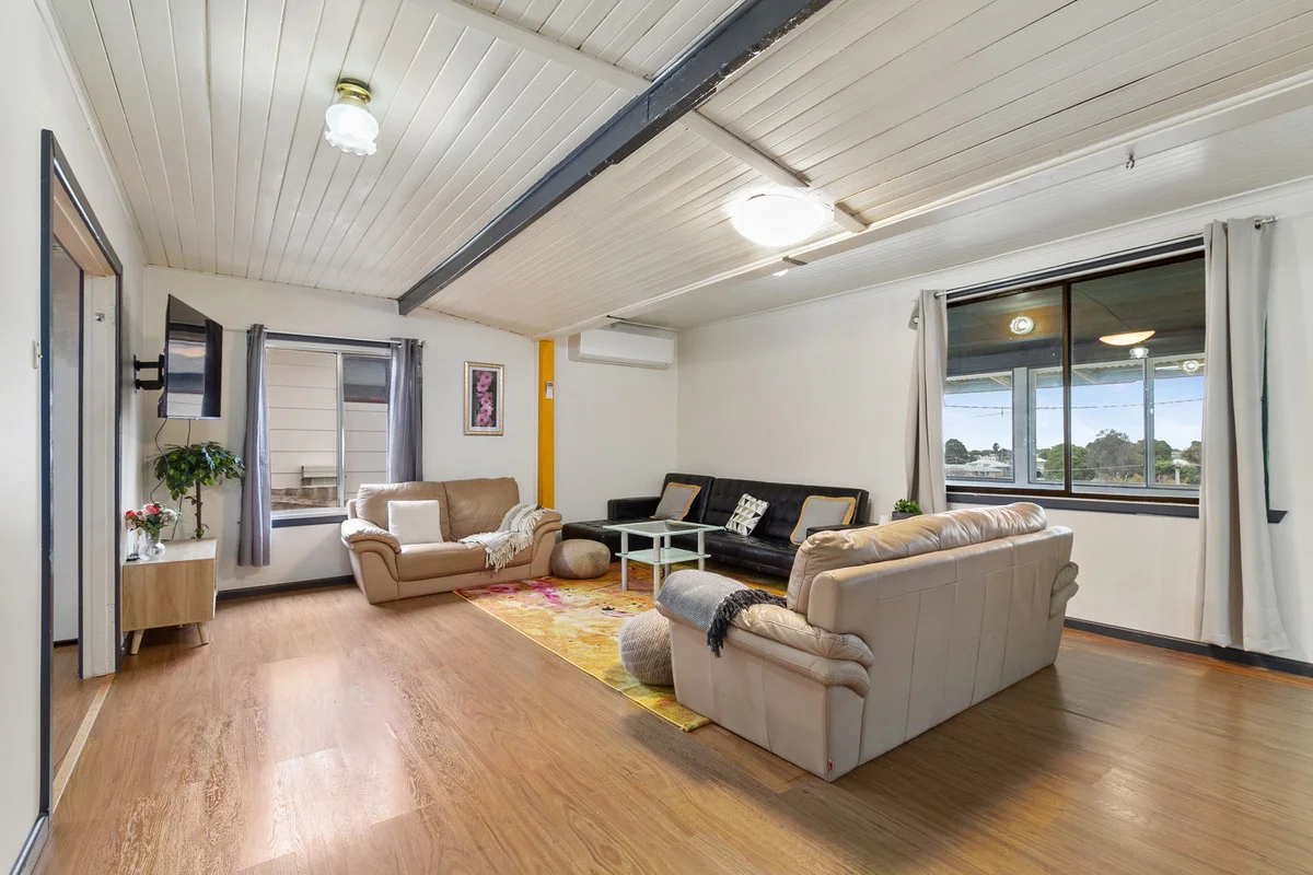 Additional image 2 of 17 Daniel Street, Lakes Entrance VIC 3909