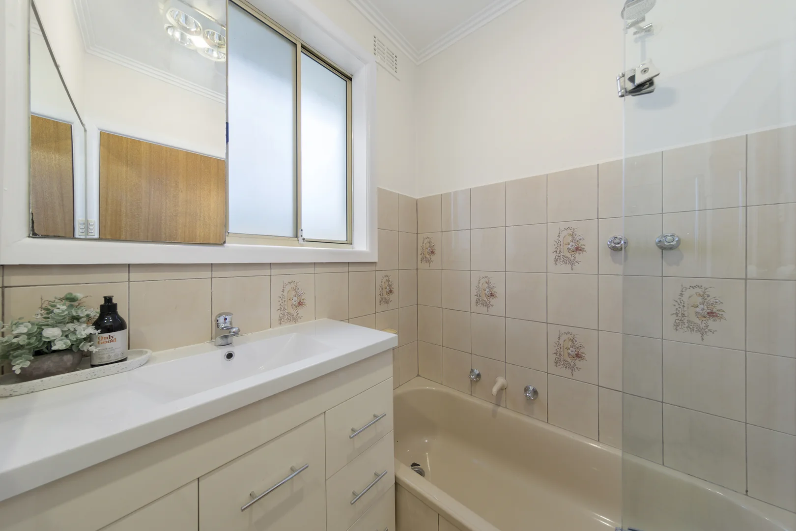 Additional image 12 of 31 Small Road, Bentleigh VIC 3204