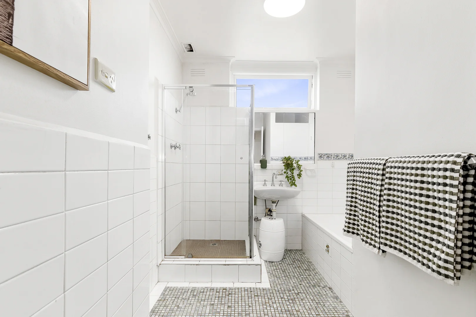 Additional image 7 of 10/1 Hartpury Avenue, Elwood VIC 3184