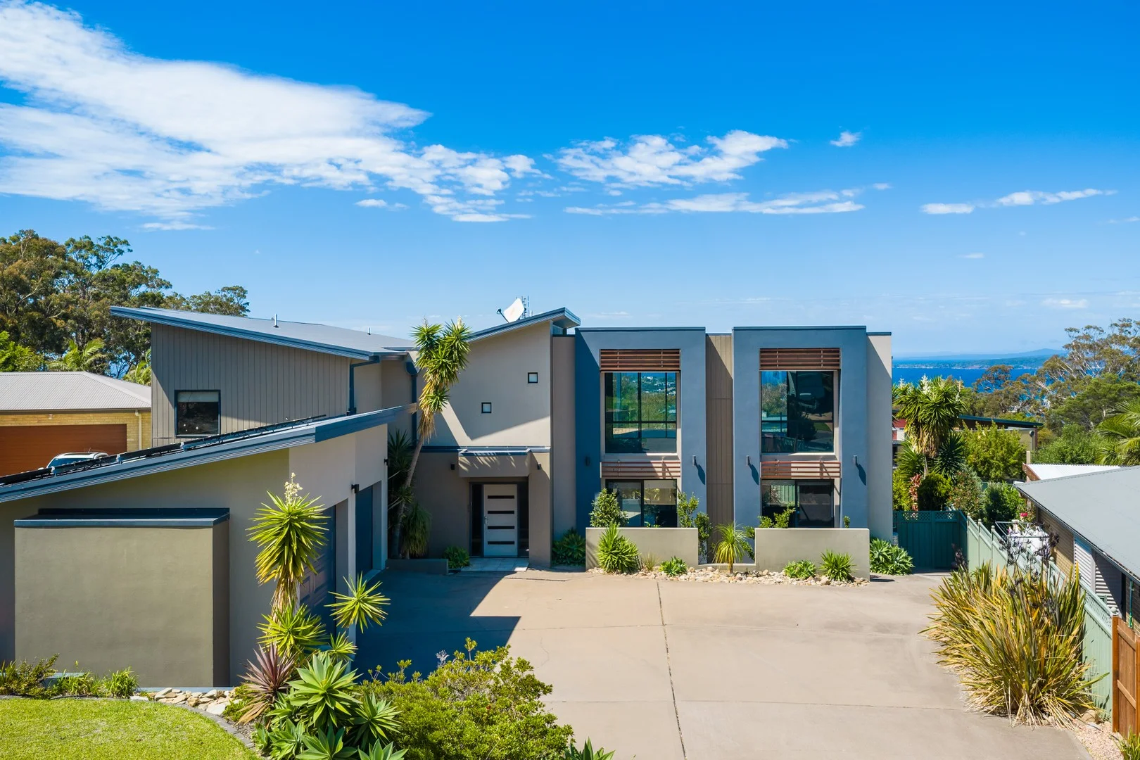 11 The Crest, Merimbula NSW 2548