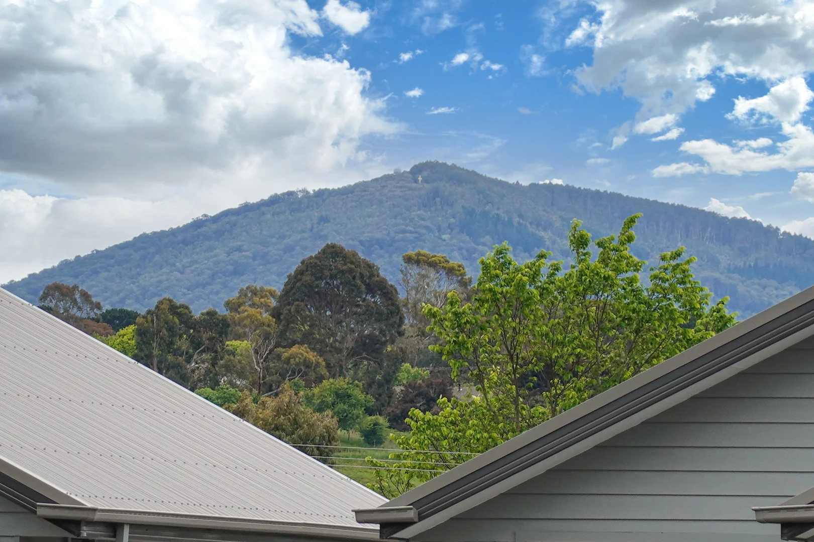 Additional image 17 of 54 Brantome St, Gisborne VIC 3437