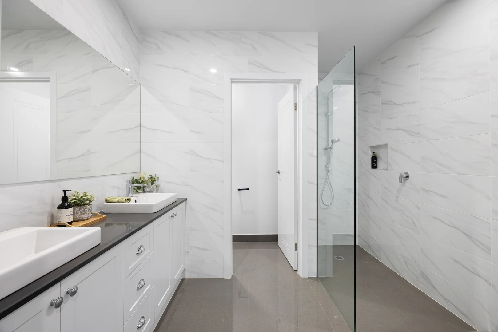 Additional image 10 of 35 Dirrinan Court, Wirlinga NSW 2640