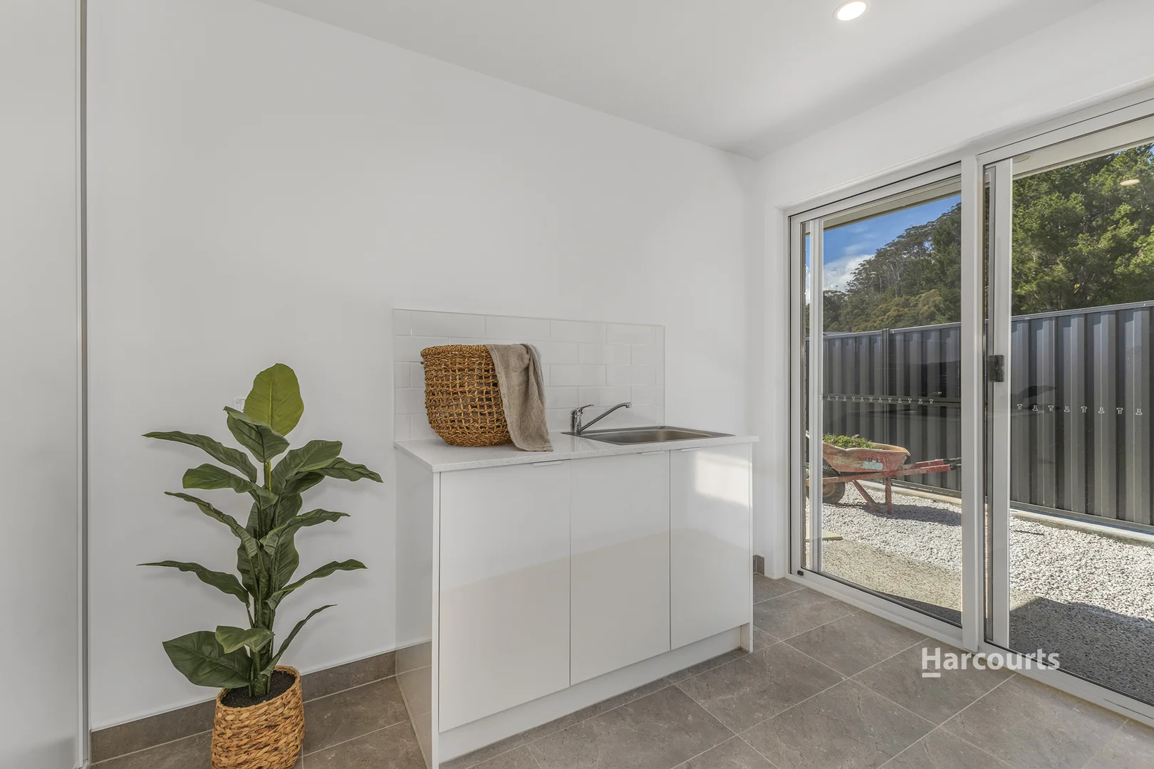 Additional image 13 of 2/17 Griffin Place, Sulphur Creek TAS 7316