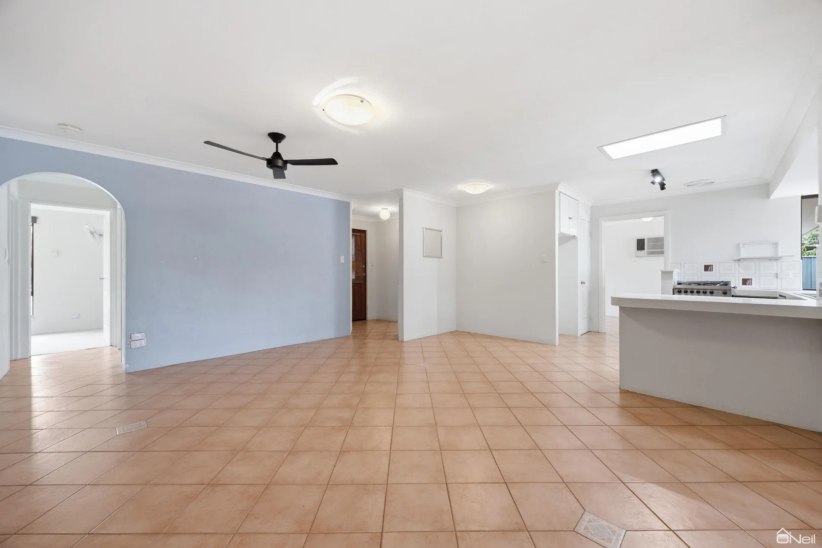 Additional image 5 of 4 Heron Court, Camillo WA 6111