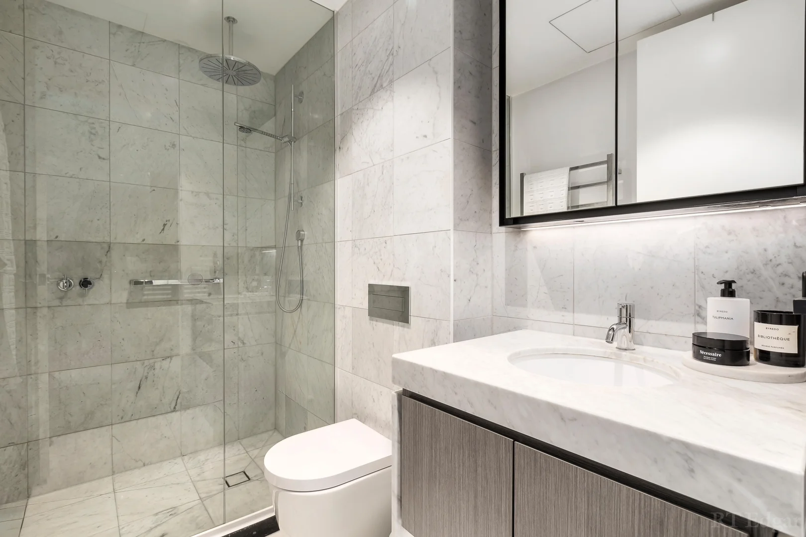 Additional image 17 of 1405/8 Bowen Crescent, Melbourne VIC 3004