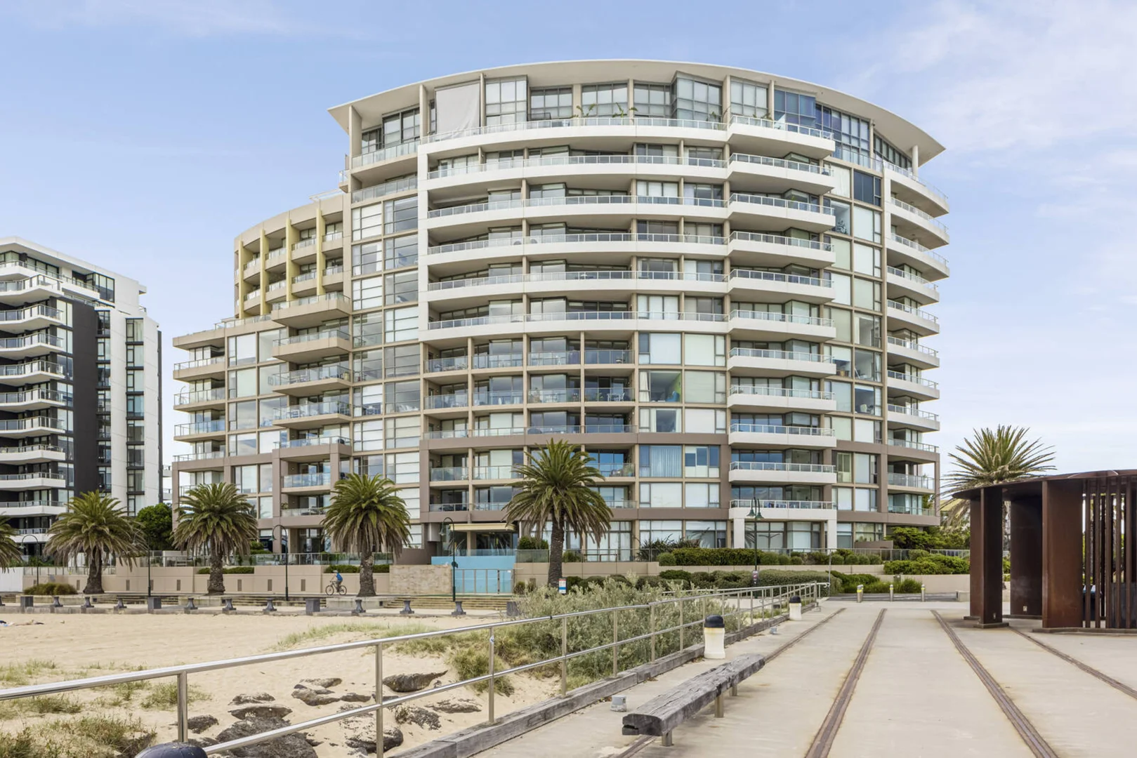 Additional image 15 of 2T0/147 Beach Street, Port Melbourne VIC 3207