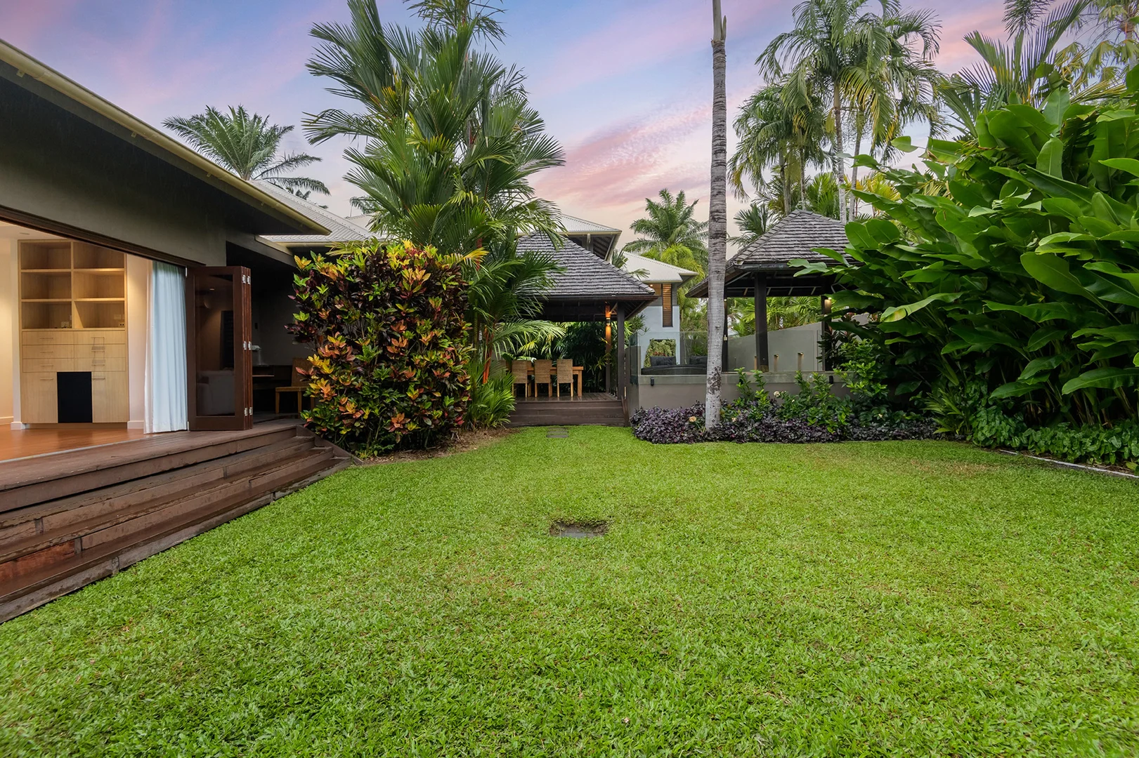 Additional image 22 of 35 Beachfront Mirage Drive, Port Douglas QLD 4877