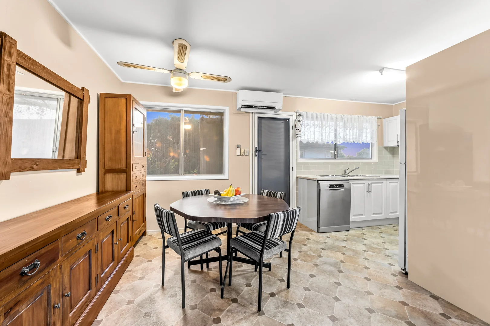 Additional image 7 of 32 Somerset Street, Rochedale South QLD 4123