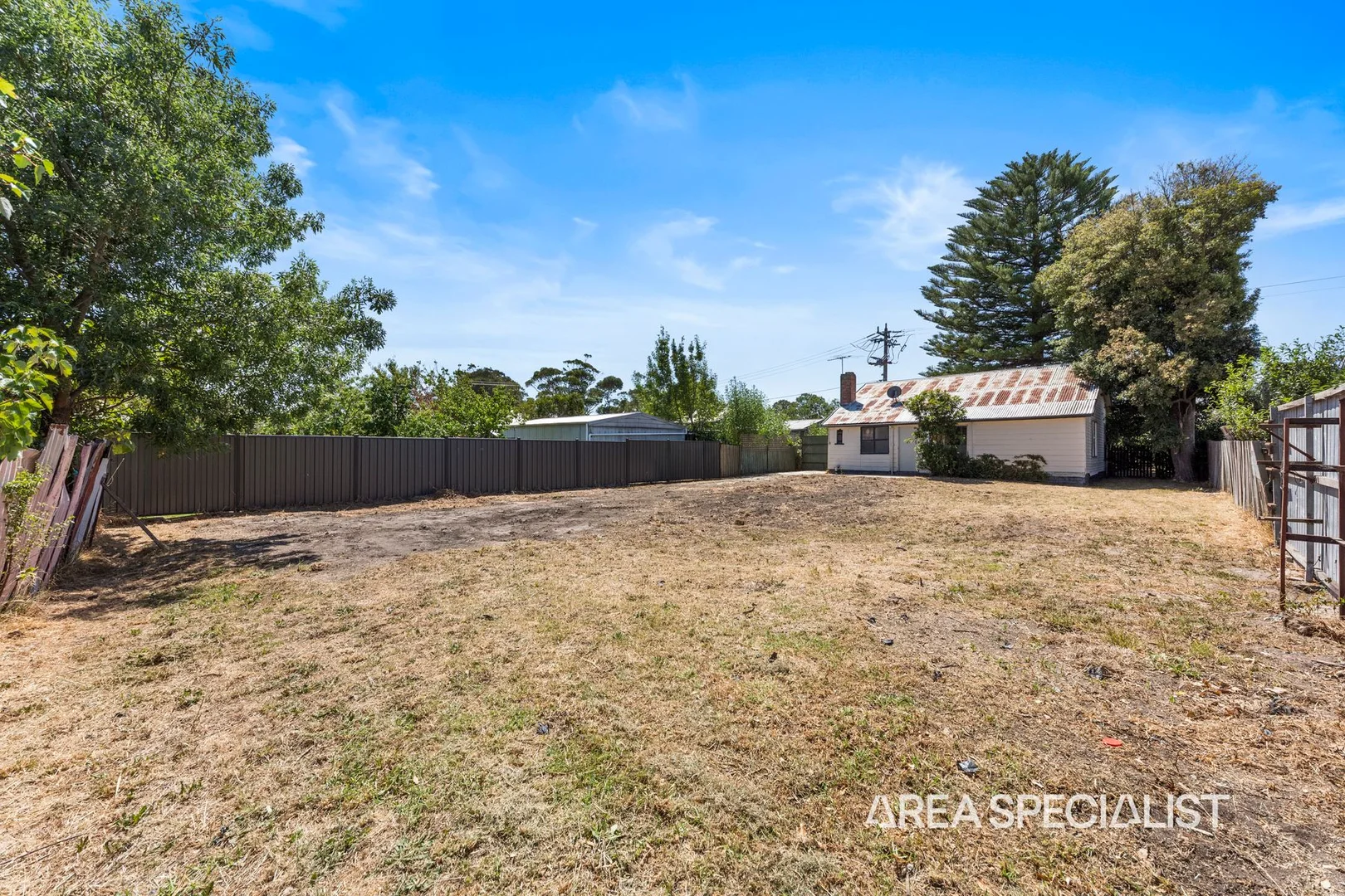 Additional image 16 of 2 Sybella Avenue, Koo Wee Rup VIC 3981