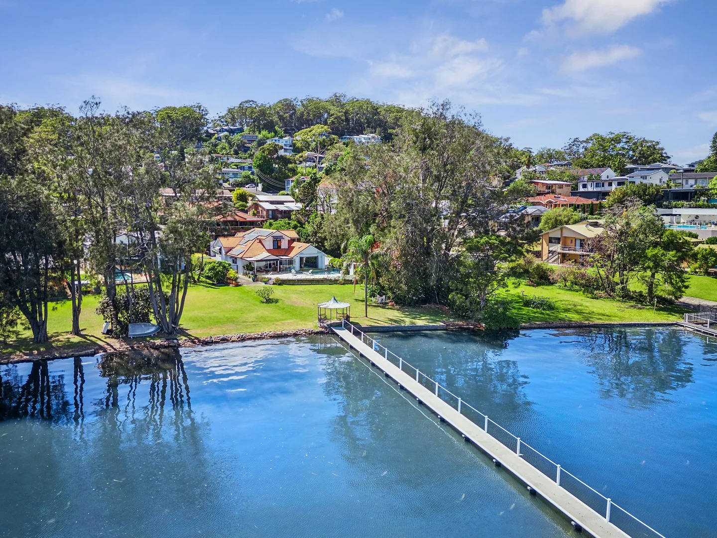 287A Avoca Drive, Green Point NSW 2251