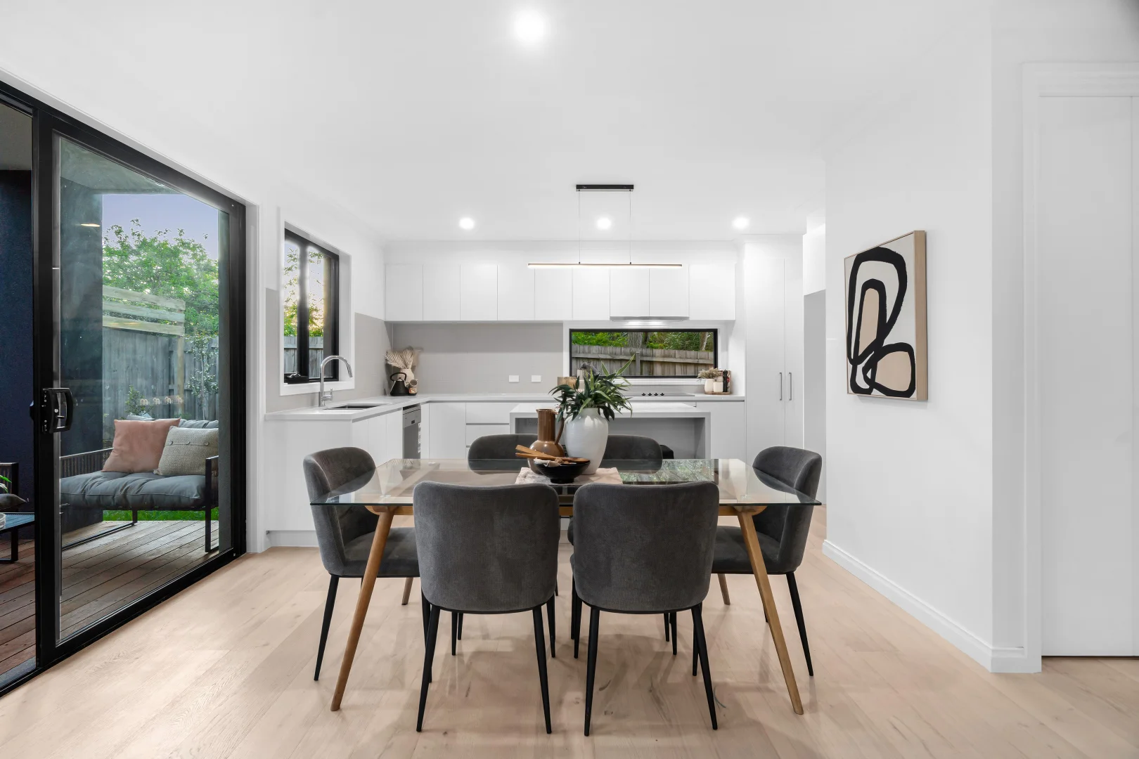 Additional image 5 of 3/2 Belmont Road West, Croydon South VIC 3136