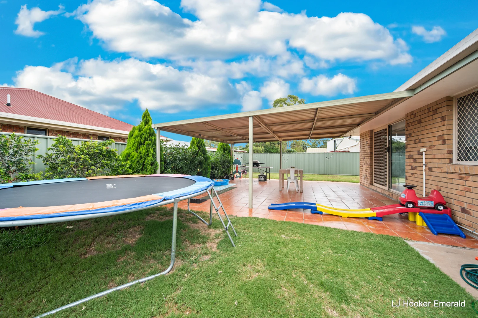 Additional image 18 of 4 Sharlyn Crescent, Emerald QLD 4720