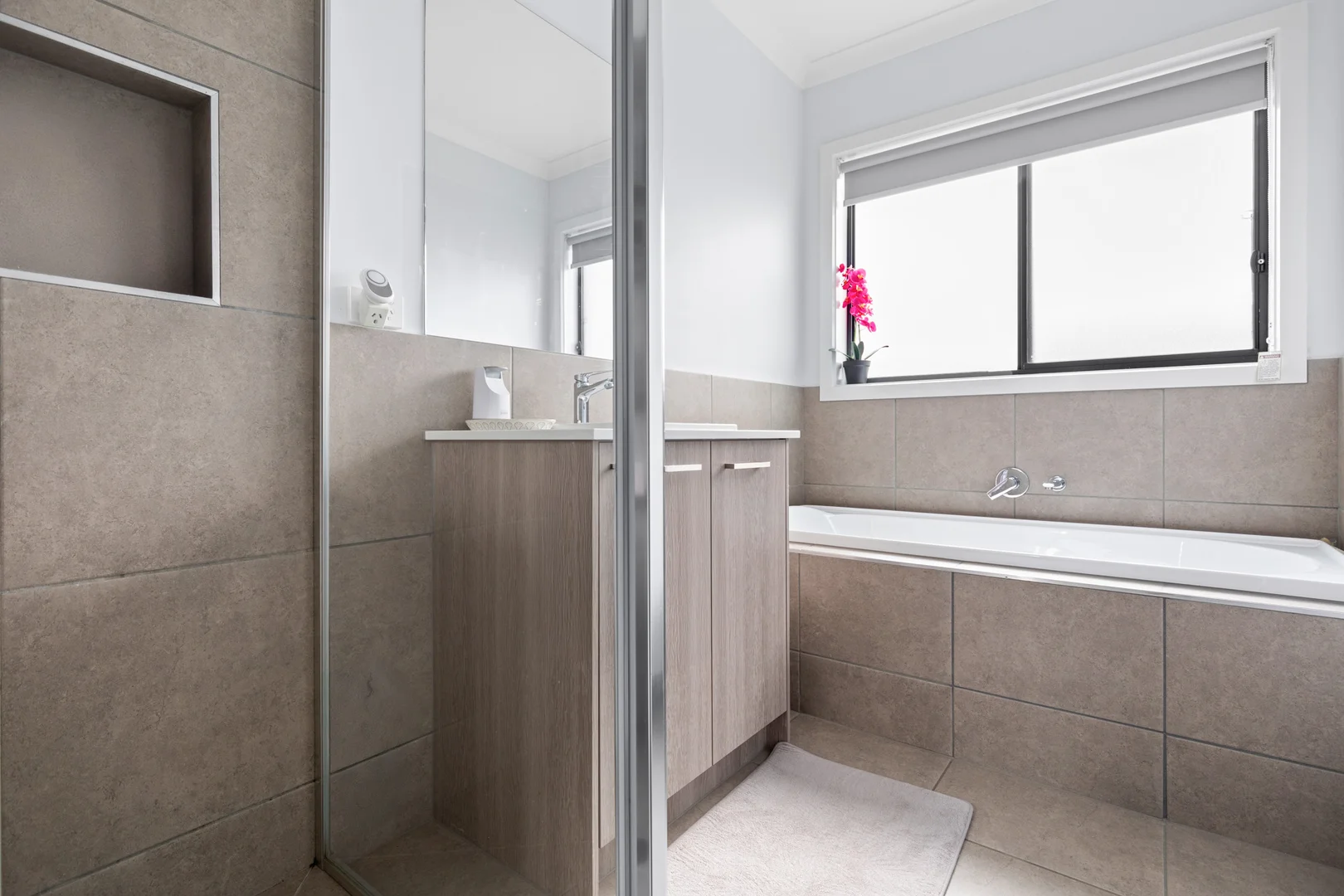 Additional image 9 of 195 Maracana Avenue, Manor Lakes VIC 3024