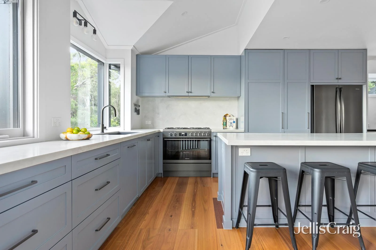 Additional image 3 of 2/105 Ryans Road, Eltham North VIC 3095