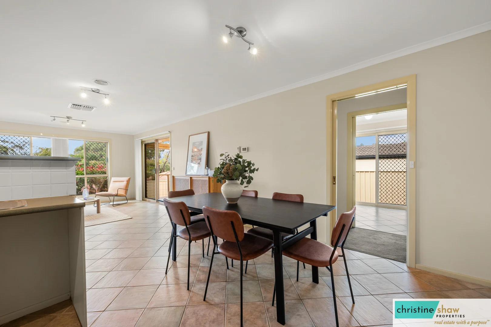 Additional image 8 of 3 Colverwell Crescent, Jerrabomberra NSW 2619