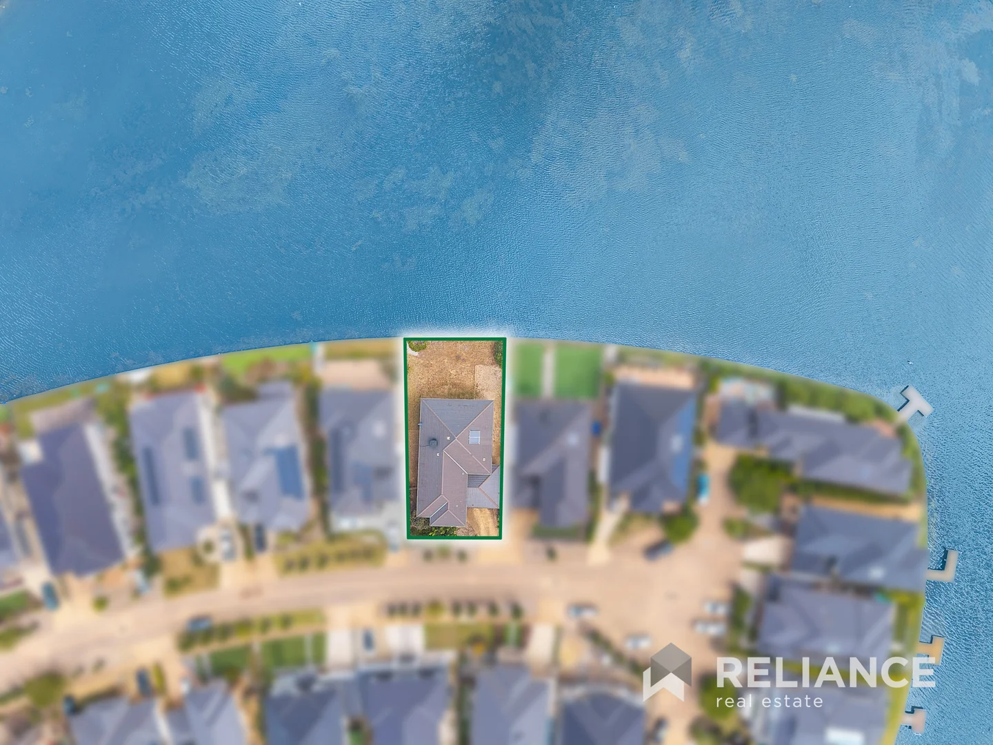 Additional image 20 of 9 Rhode Island Close, Sanctuary Lakes VIC 3030