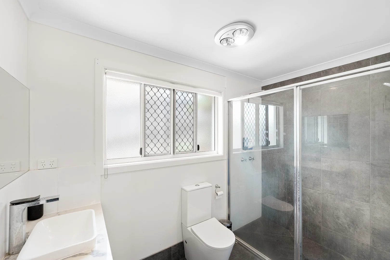 Additional image 8 of 5 Dolphin Terrace, South Gladstone QLD 4680