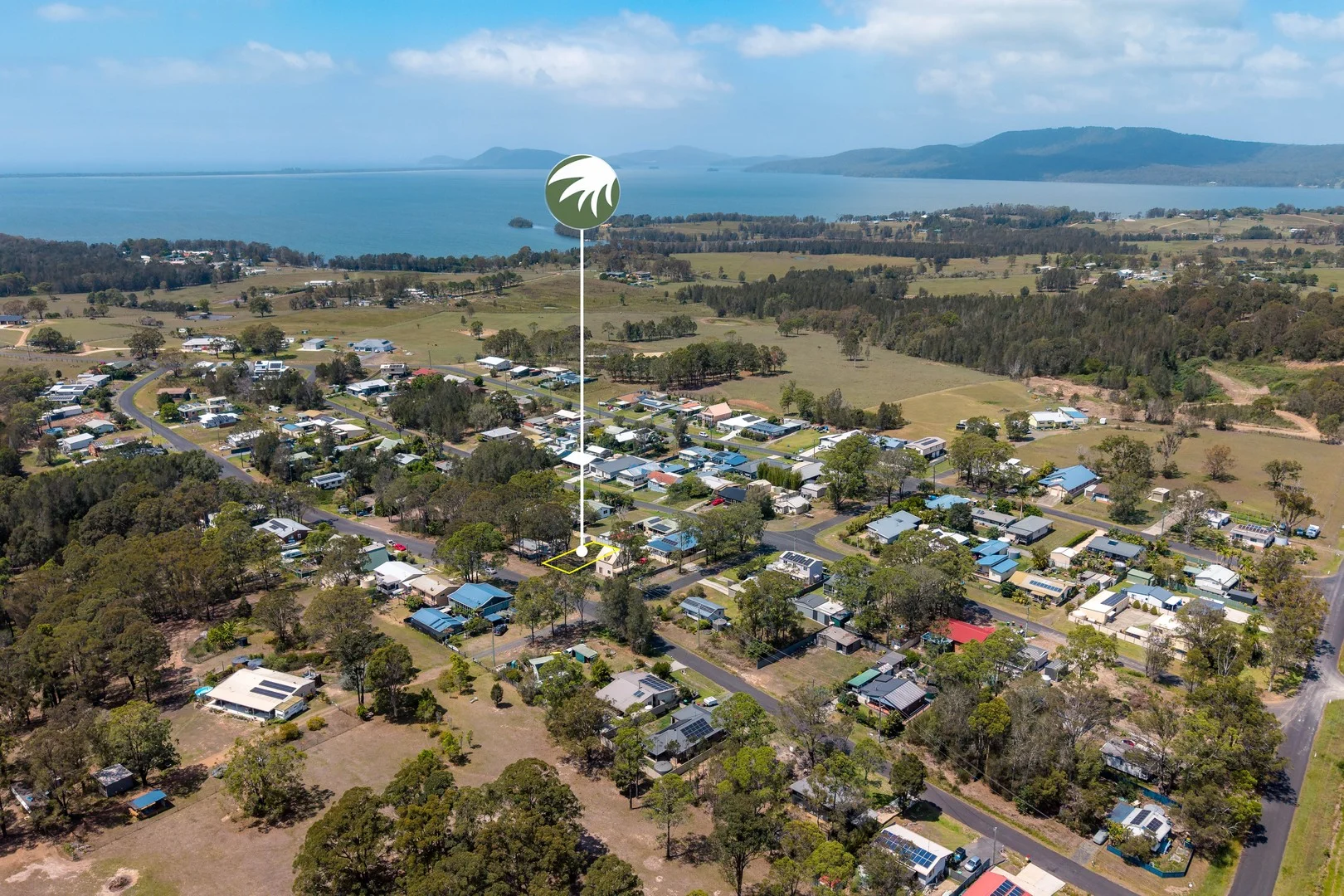 16 Yallambee Street, Coomba Park NSW 2428