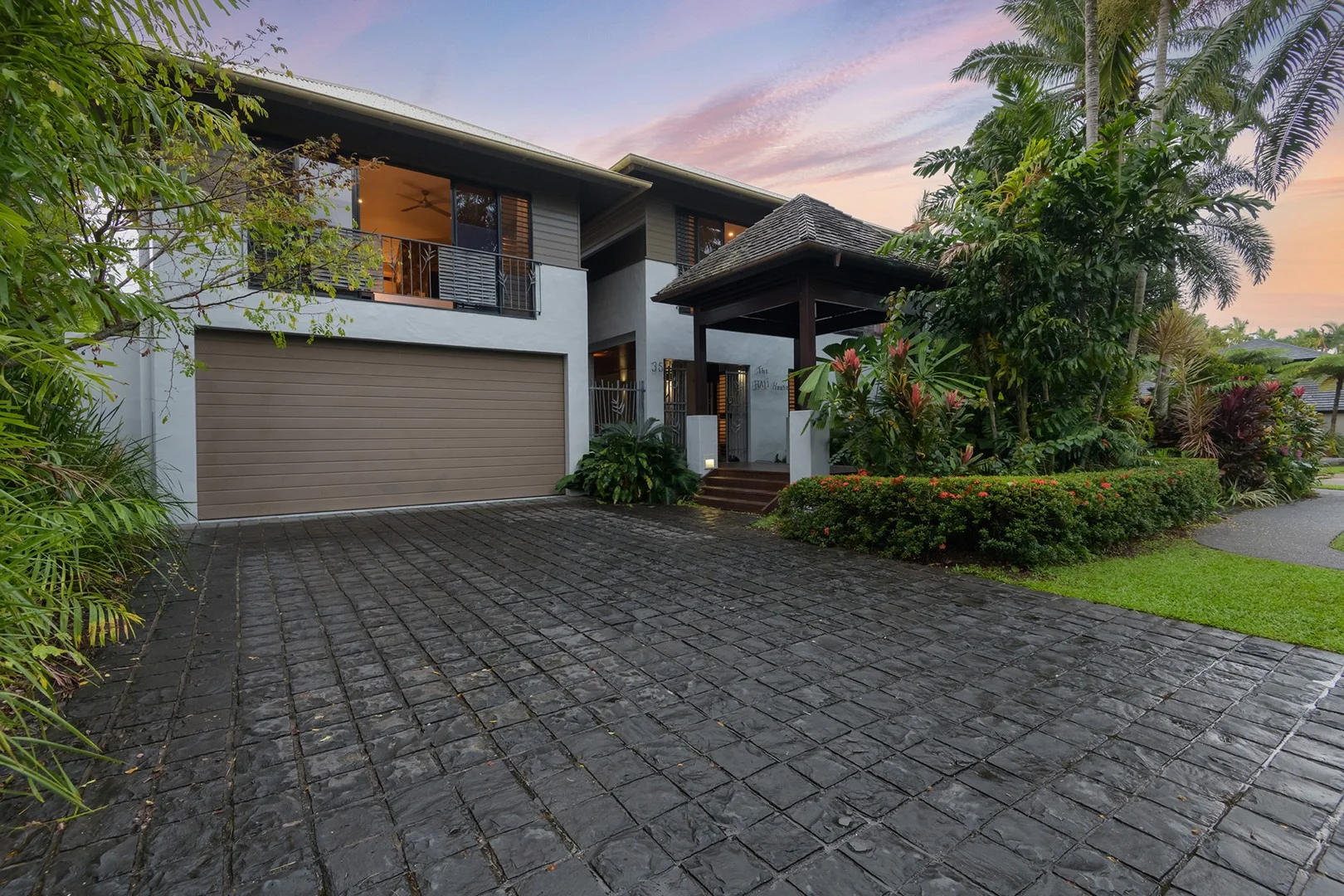 Additional image 4 of 35 Beachfront Mirage Drive, Port Douglas QLD 4877