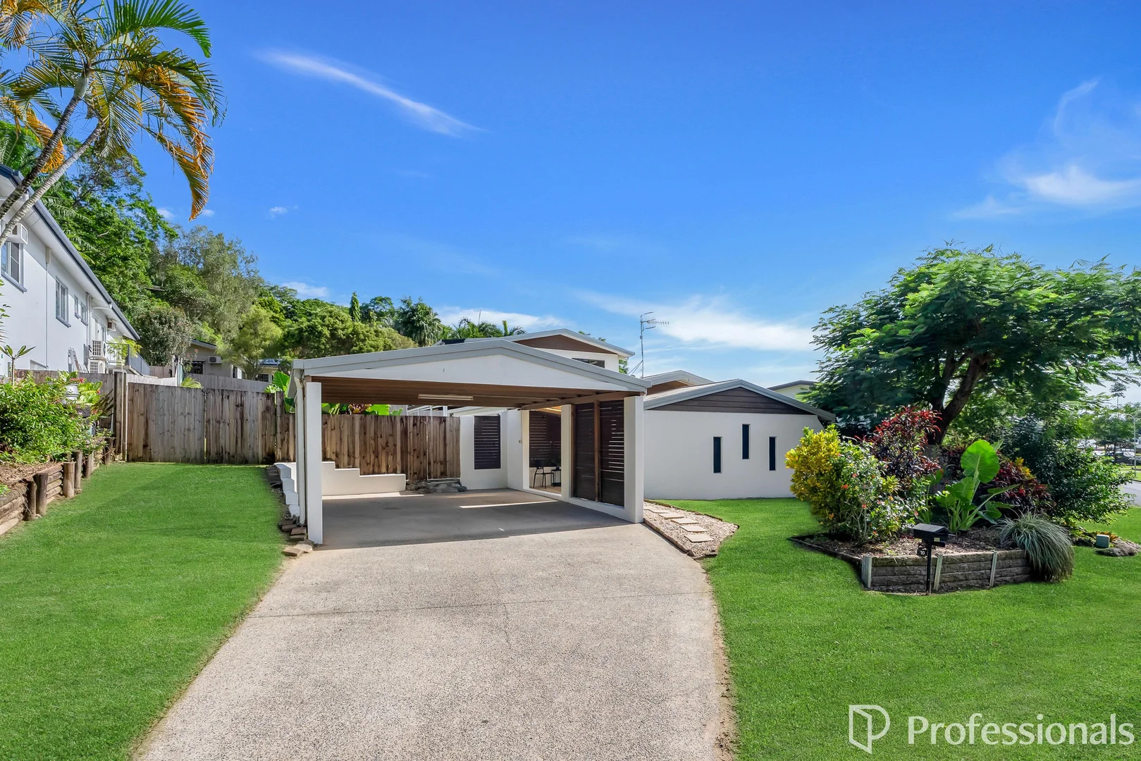 Additional image 29 of 10 Cicero Close, Mooroobool QLD 4870