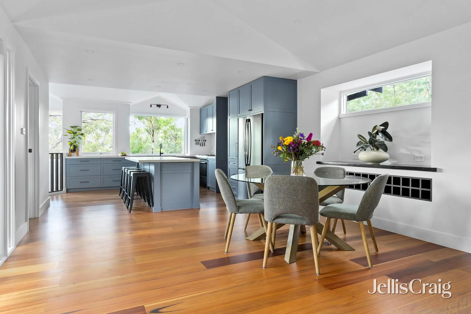 Additional image 7 of 2/105 Ryans Road, Eltham North VIC 3095