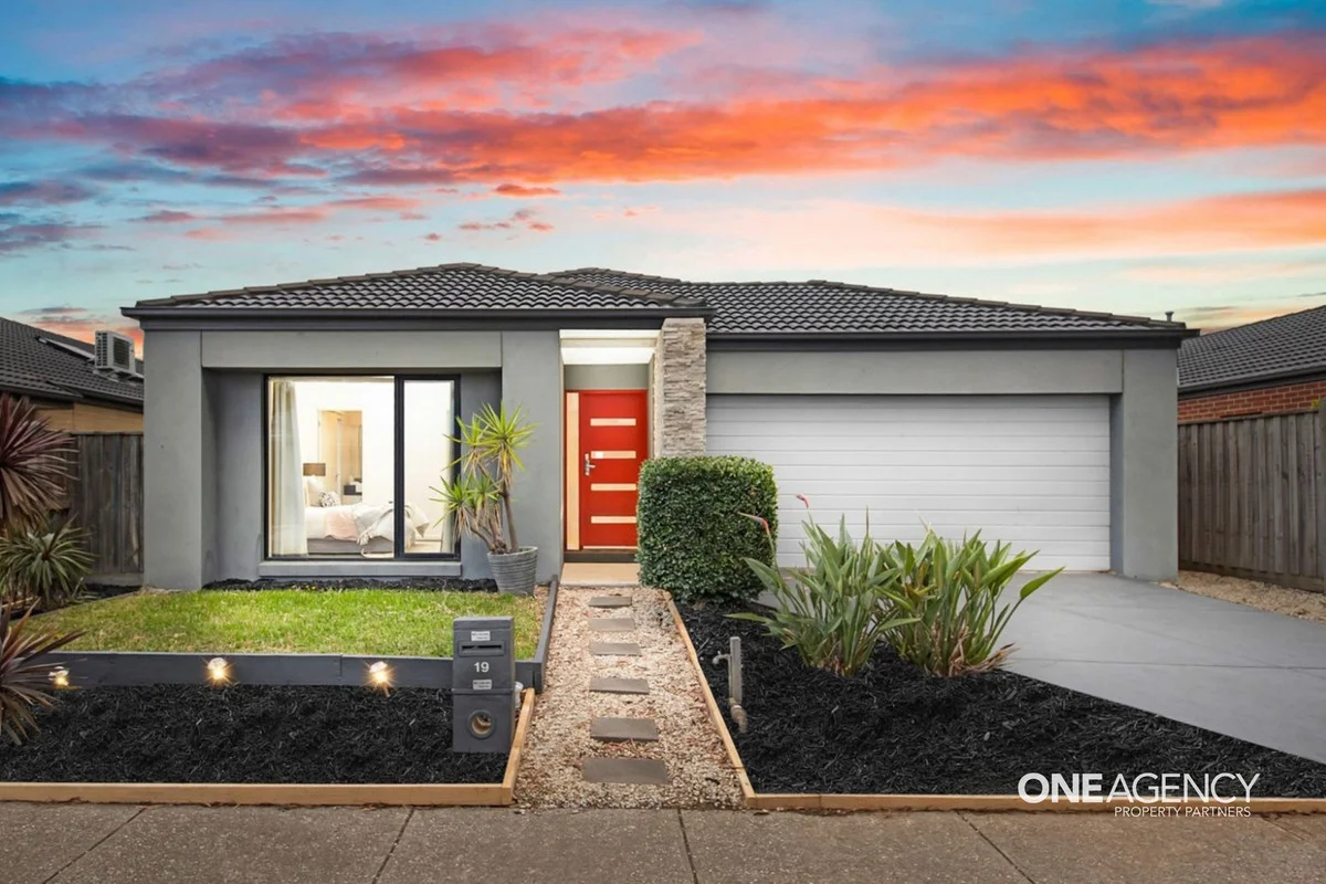 19 Baltic Circuit, Point Cook VIC 3030