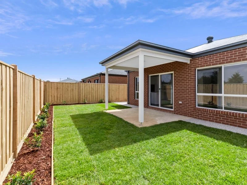 Additional image 6 of 32 Spirit Crescent, Armstrong Creek VIC 3217