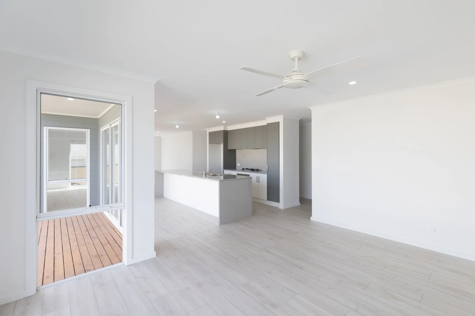 Additional image 6 of 94B John Lewis Drive, Port Broughton SA 5522