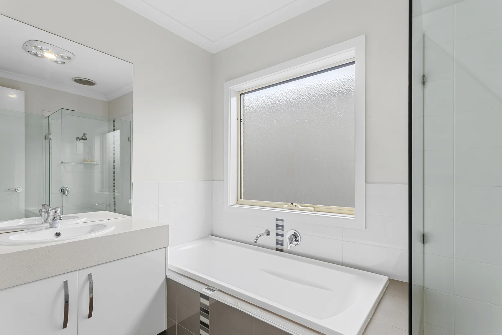 Additional image 10 of 2/6 King Street, Hastings VIC 3915