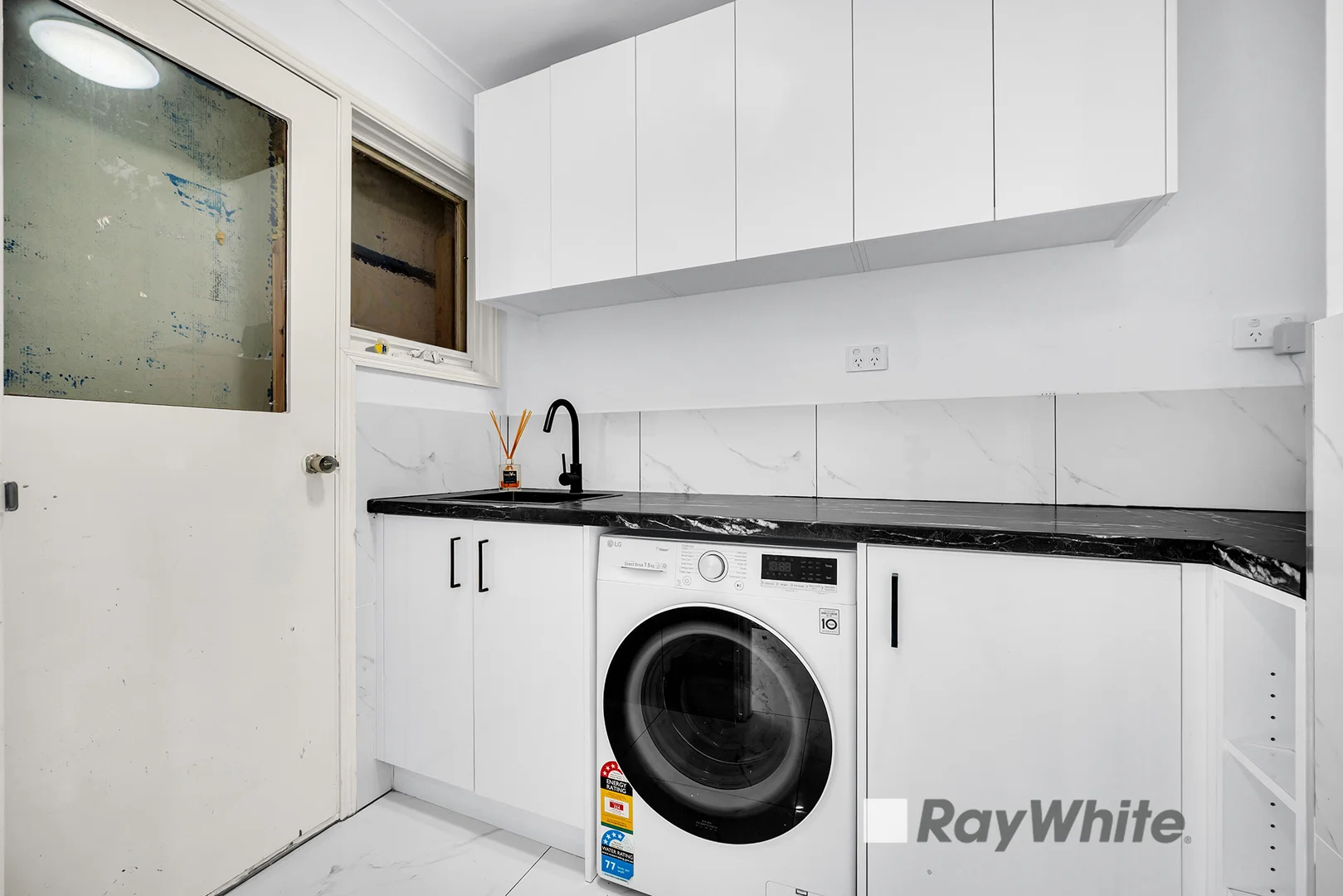 Additional image 13 of 4 Seaton Rise, Hallam VIC 3803