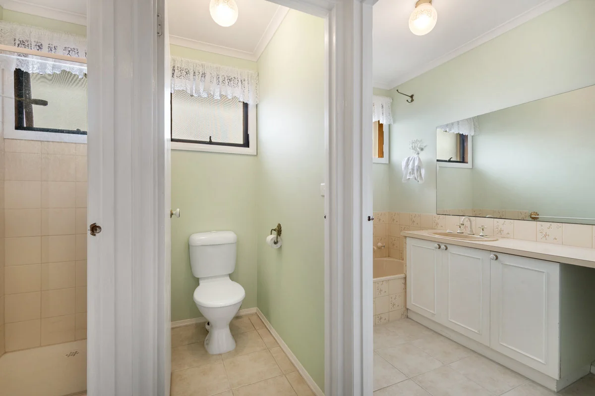 Additional image 10 of 18 Strathire Gardens, Hamlyn Heights VIC 3215