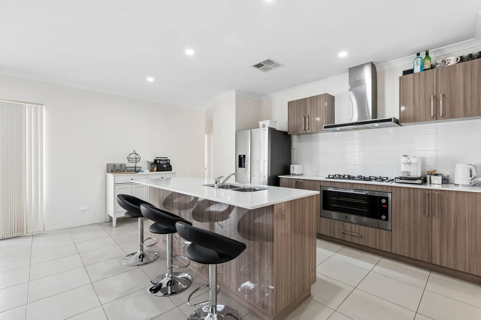 Additional image 8 of 43 Greenpoint Way, Hilbert WA 6112
