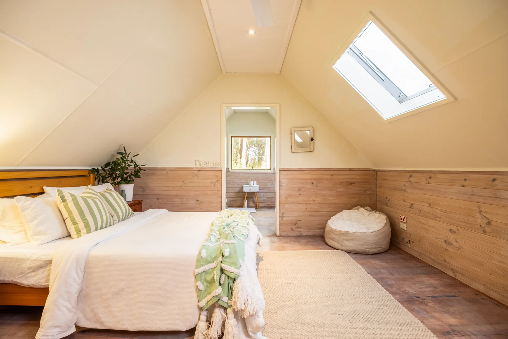 Additional image 26 of 8 Yvonne Road, Mount Dandenong VIC 3767