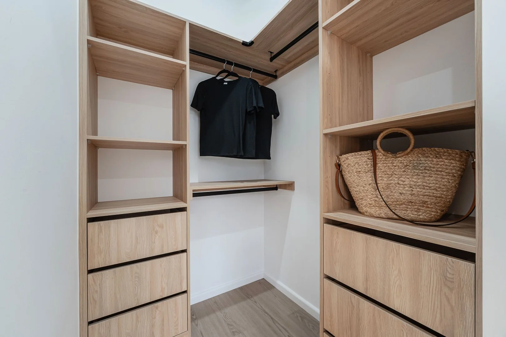 Additional image 20 of 39 MALKARI CIRCUIT, Greenvale VIC 3059