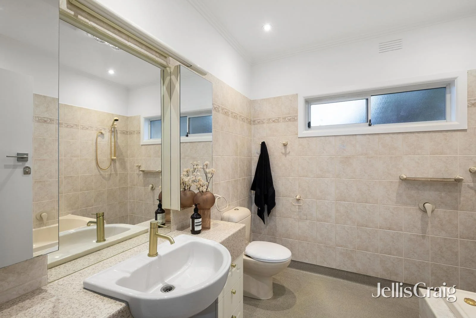 Additional image 10 of 901 Centre Road, Bentleigh East VIC 3165