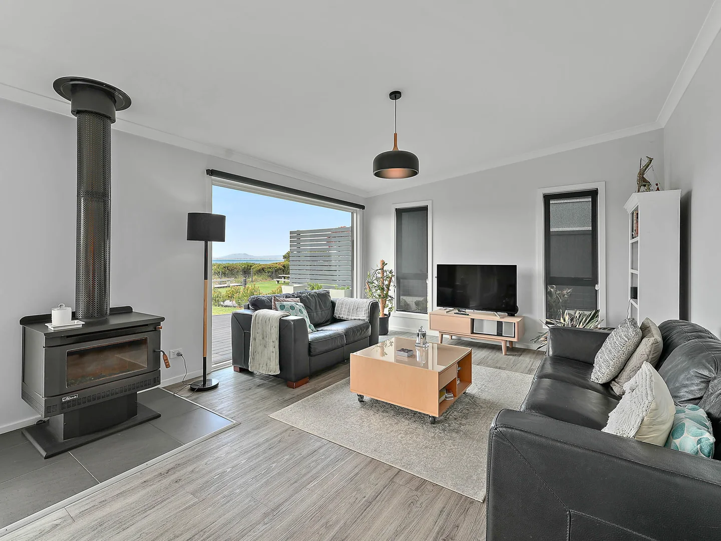 Additional image 7 of 2 Bluff Circle, Swansea TAS 7190