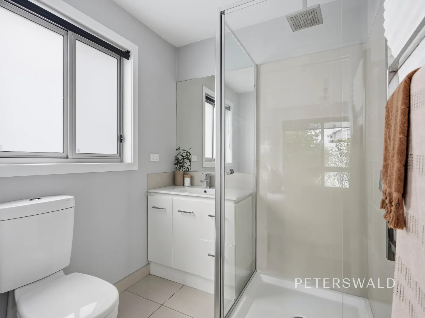 Additional image 15 of 4a Adina Street, Geilston Bay TAS 7015