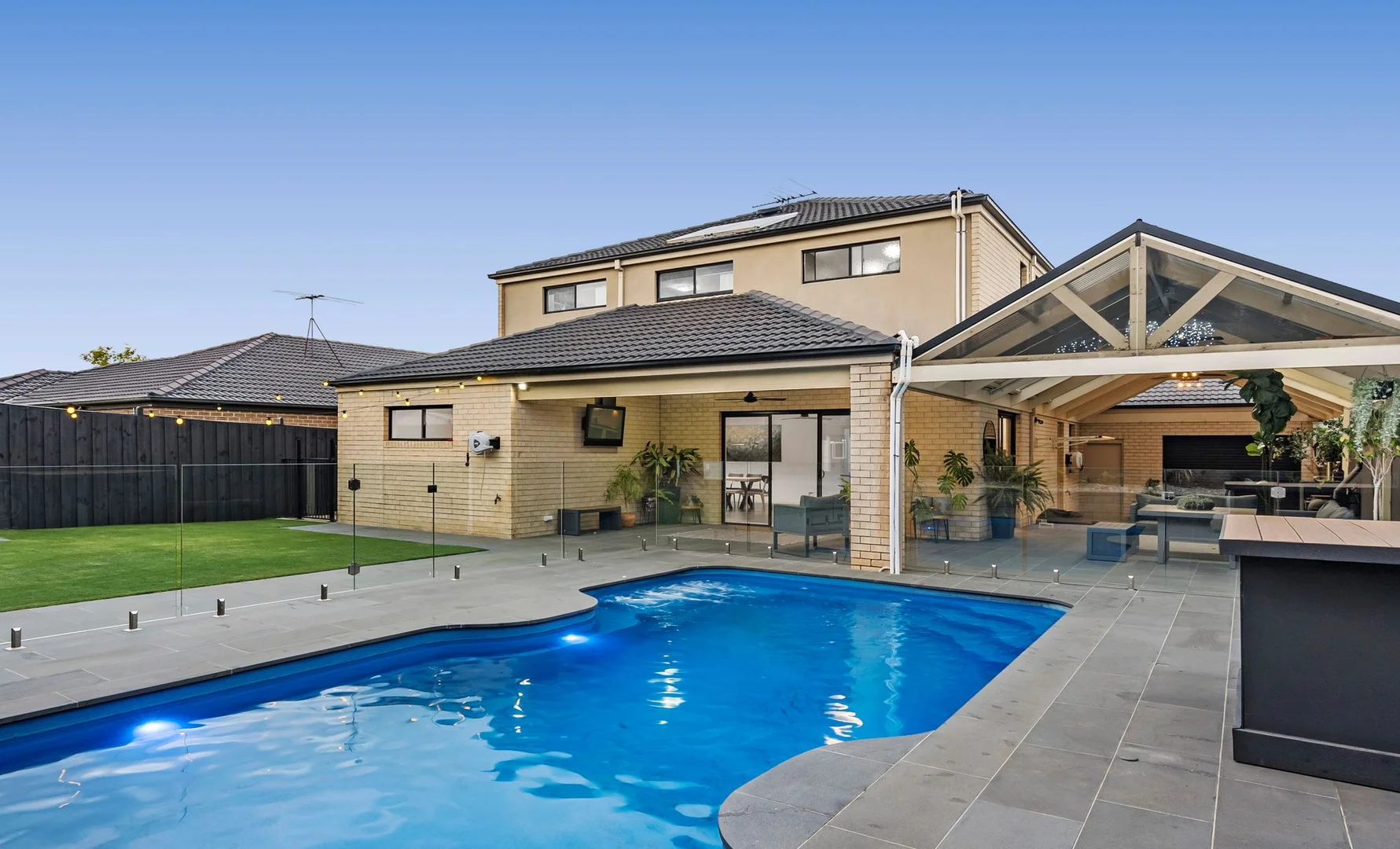 Additional image 5 of 46 George Street, Taylors Hill VIC 3037