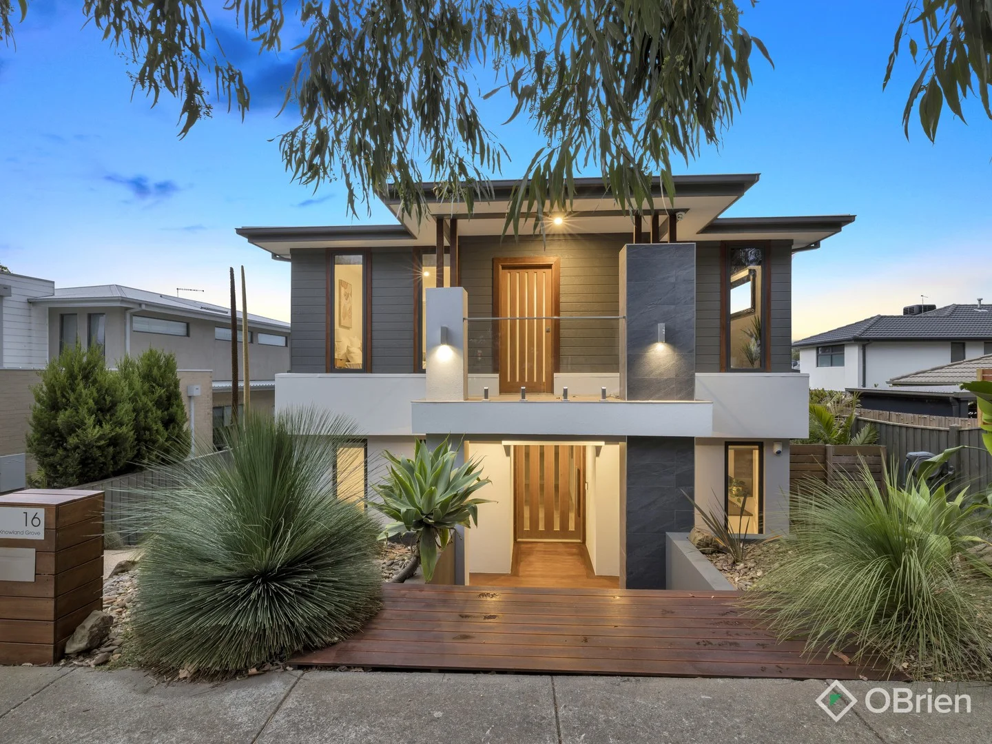 16 Knowland Grove, Botanic Ridge VIC 3977