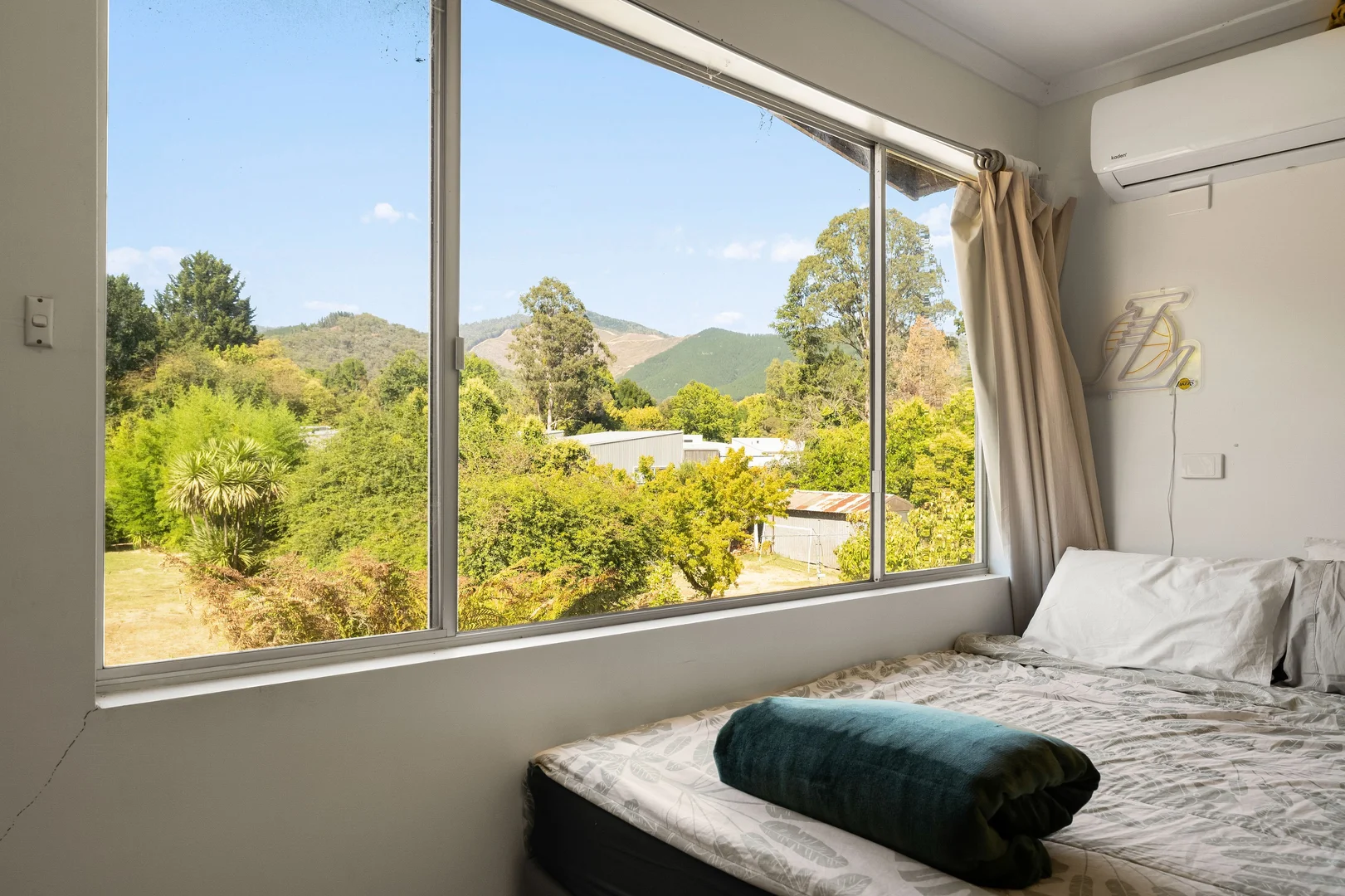 Additional image 13 of 76 Delany Avenue, Bright VIC 3741