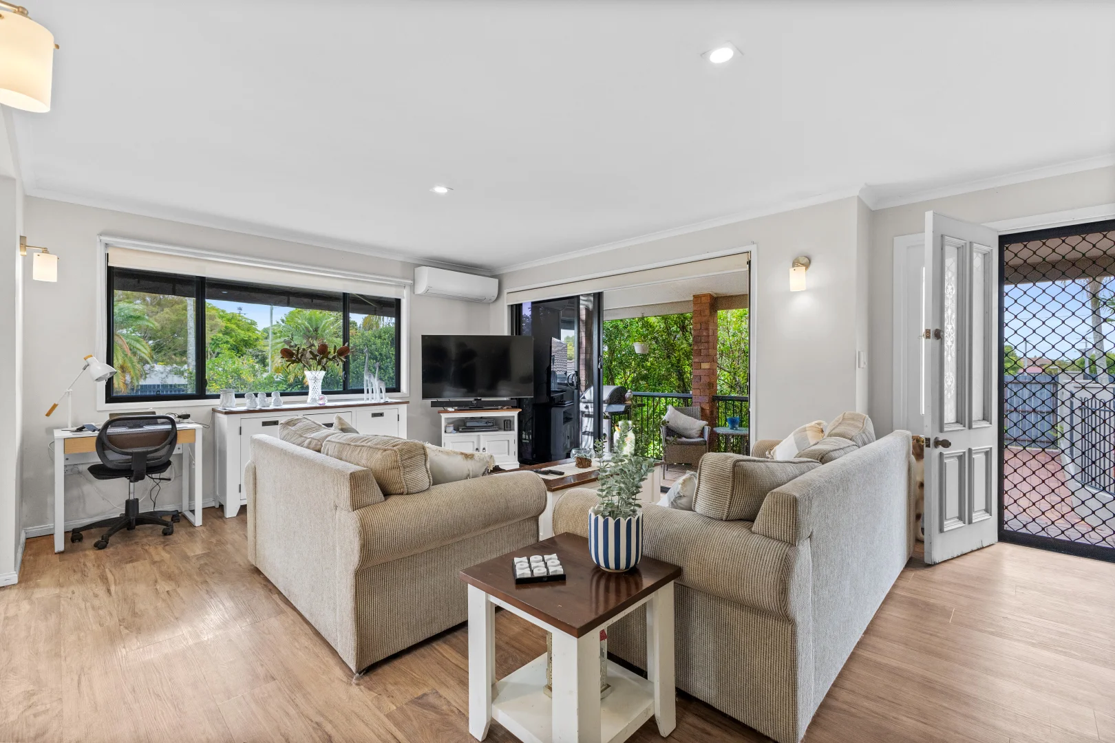 Additional image 8 of 1 Pamrick Crescent, Clontarf QLD 4019