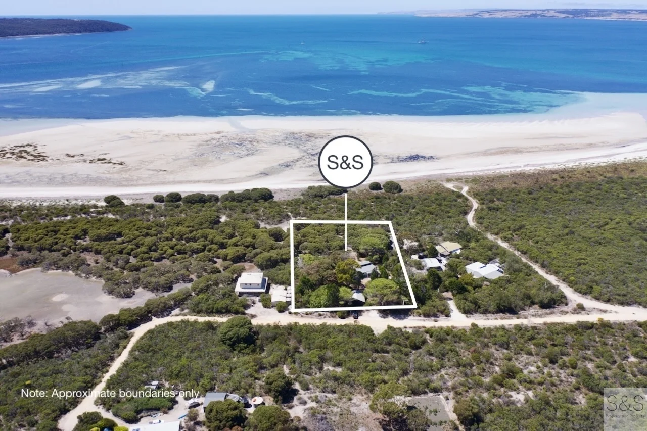 10 Fourth Street, Sapphiretown SA 5222