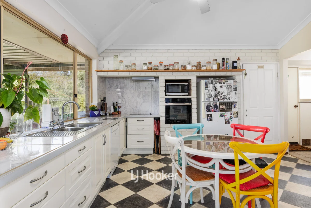 Additional image 33 of 190 Tenth Street, Harvey WA 6220