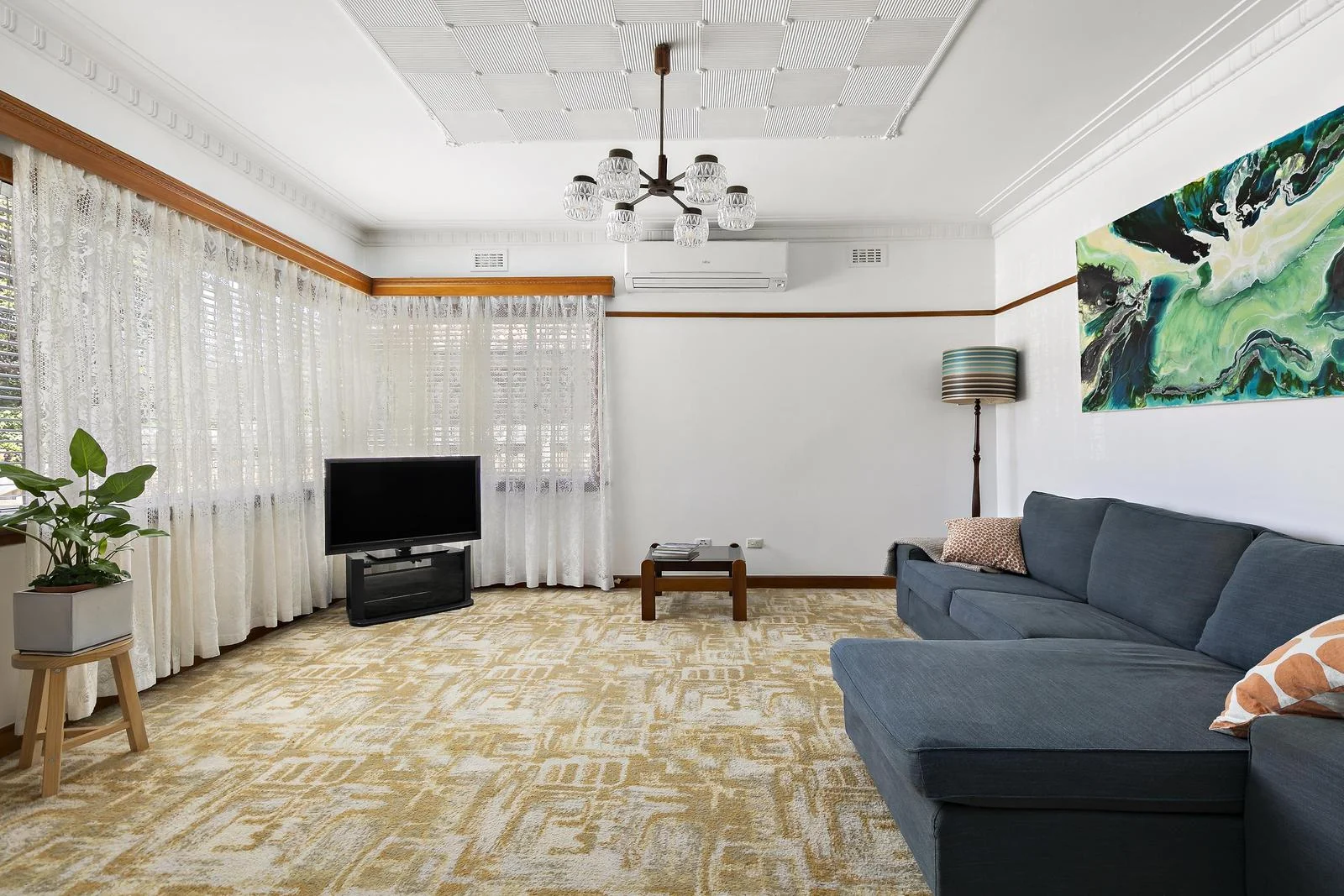 Additional image 2 of 44 Collier Court, Strathmore Heights VIC 3041