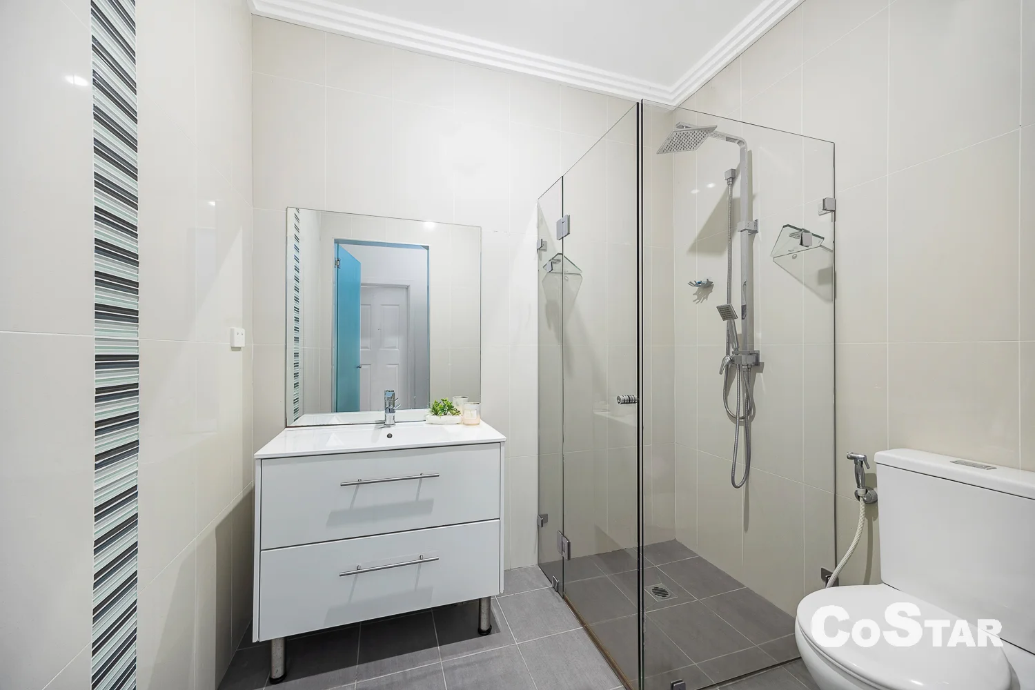 Additional image 5 of 214A West St, Blakehurst NSW 2221